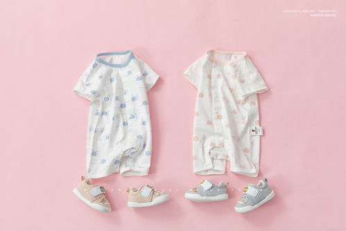 婴儿服饰 儿童爬爬服静物拍摄 创意造型摆拍案例① 产品摄影